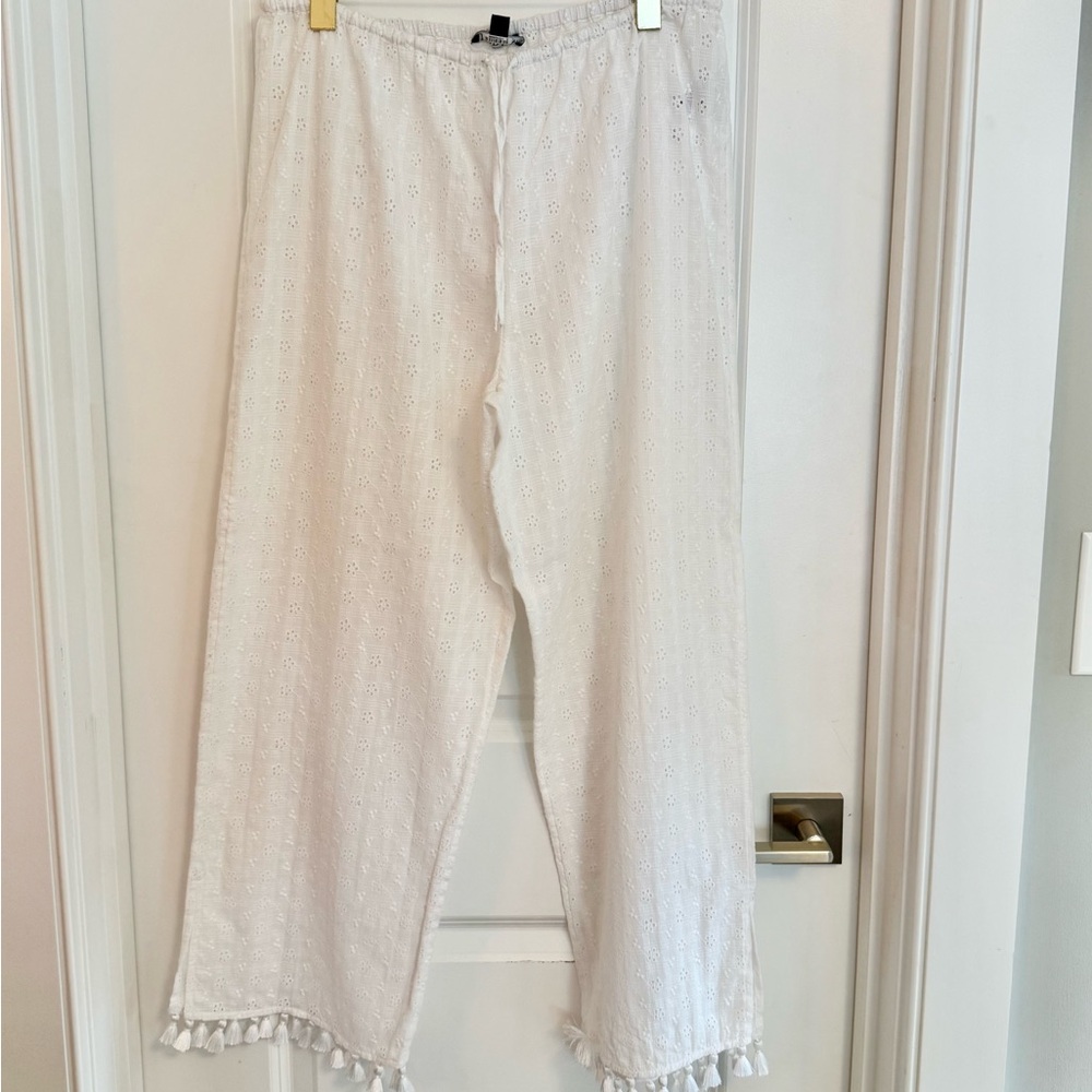 J Crew White Eyelet Women’s  Pants